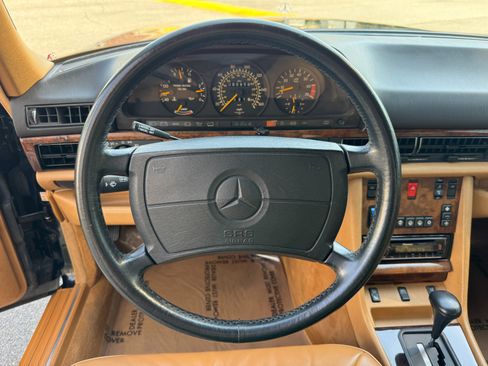 Used 1990 Mercedes-Benz 560 SEL image 32