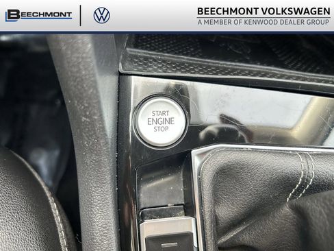 Used 2024 Volkswagen Taos SE FWD image 16