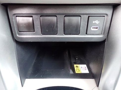 Certified 2023 Toyota Corolla Cross LE image 25