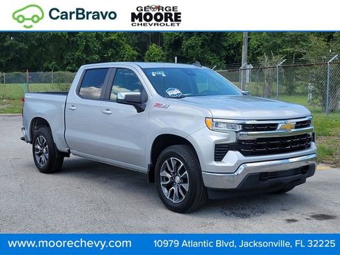 Certified 2022 Chevrolet Silverado 1500 LT AWD/4WD image 1