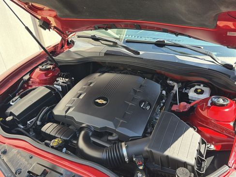 Used 2015 Chevrolet Camaro LS RWD image 10