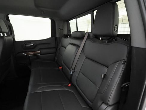 Used 2021 Chevrolet Silverado 1500 LT Trail Boss w/ Convenience Package II image 22