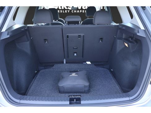 Certified 2023 Volkswagen Taos S FWD image 18