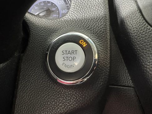 Used 2013 INFINITI G37 Journey w/ Premium Pkg image 16