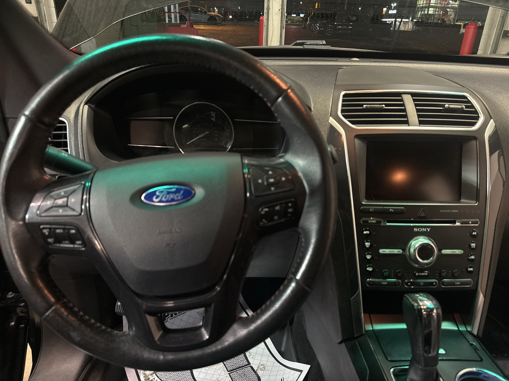 Used 2016 Ford Explorer Sport w/ Equipment Group 401A AWD/4WD image 18