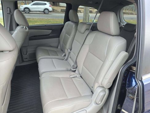 Used 2015 Honda Odyssey EX-L image 9