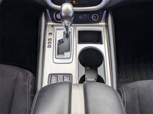 Used 2018 Nissan Murano SV w/ Premium Package image 19