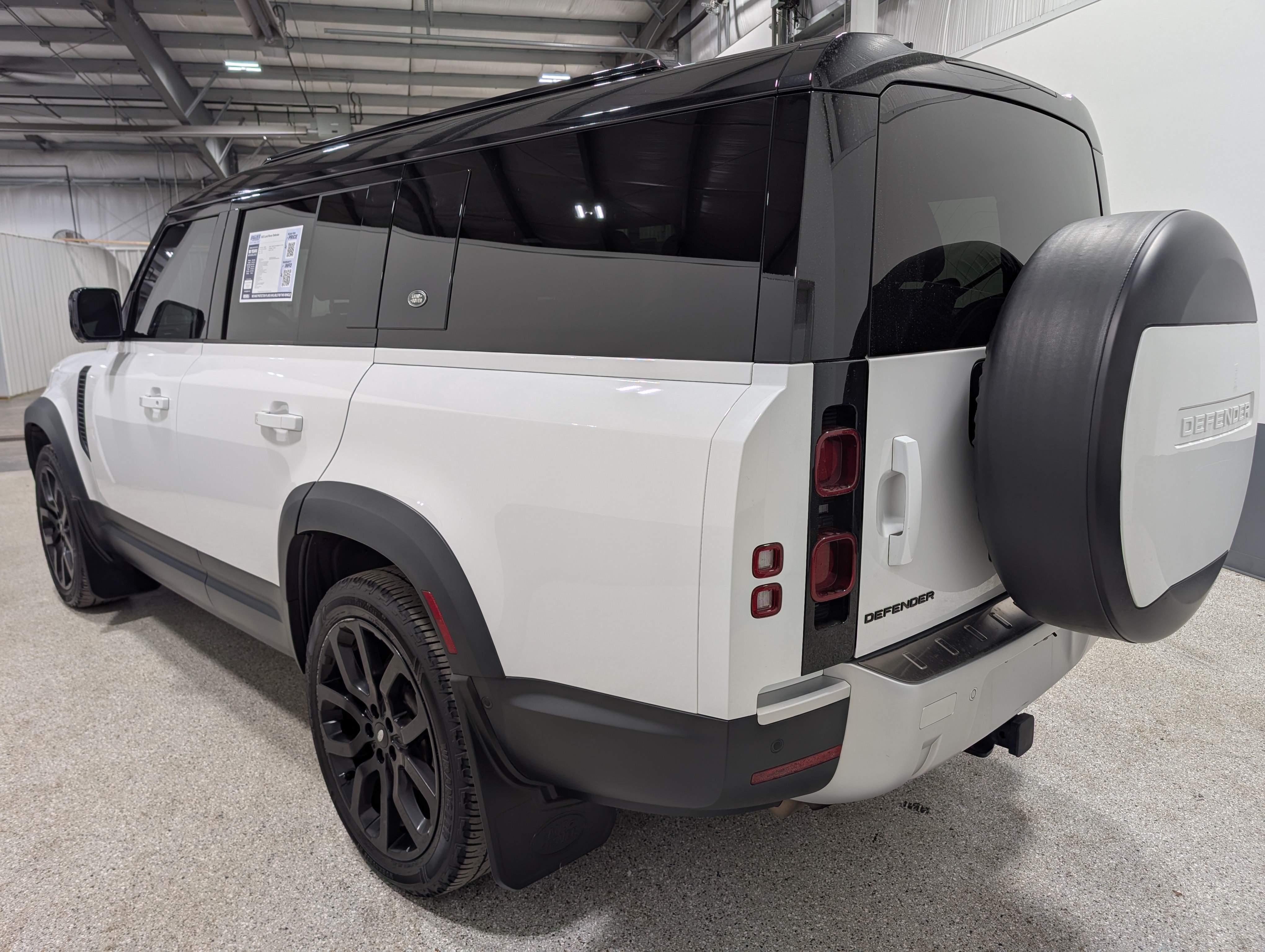 Used 2023 Land Rover Defender 130 S AWD/4WD image 5