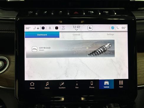 Used 2021 Jeep Grand Cherokee L Summit w/ Advanced Protech Group IV AWD/4WD image 25