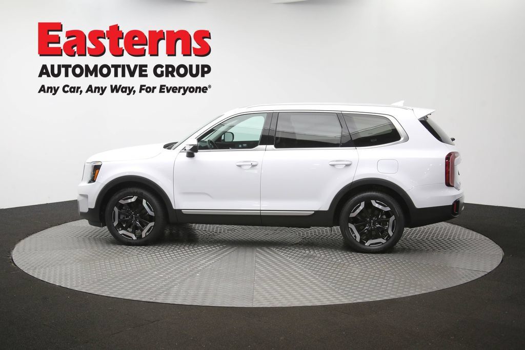 Used 2025 Kia Telluride S FWD image 63