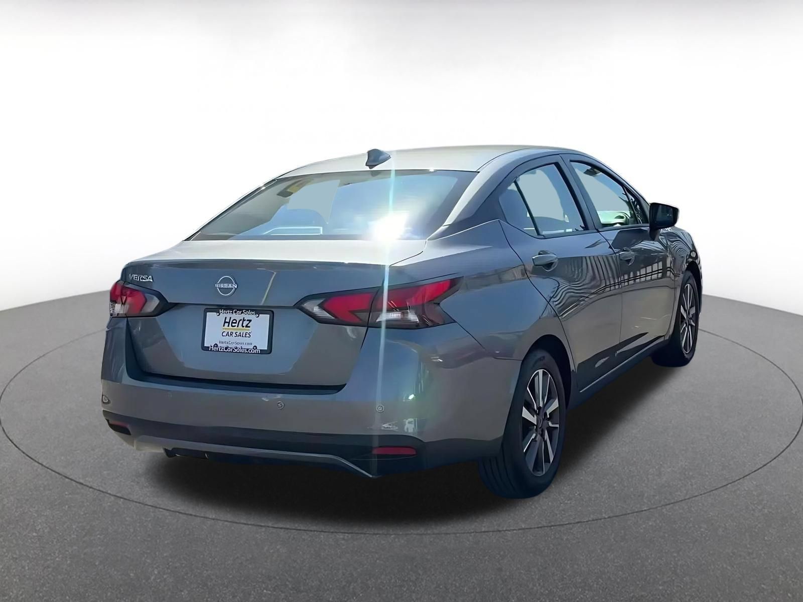 Used 2025 Nissan Versa SV FWD image 13