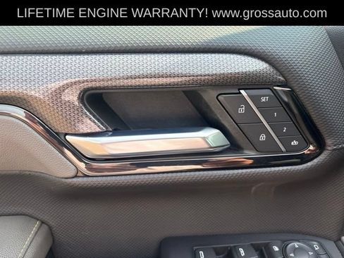 Used 2022 Chevrolet Silverado 1500 ZR2 w/ Technology Package AWD/4WD image 16