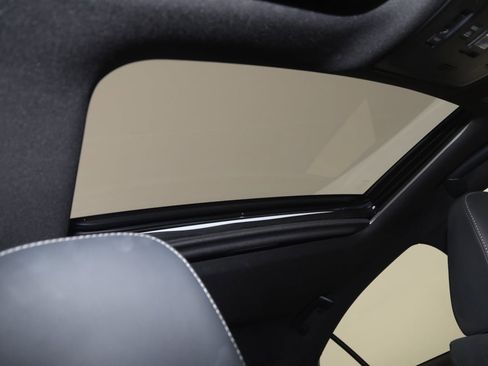 Used 2023 Lexus IS 350 F Sport image 11