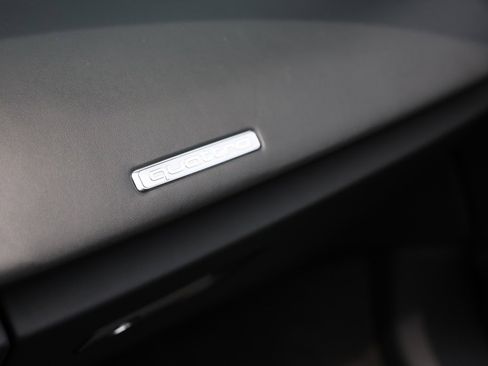 Used 2018 Audi R8 V10 plus w/ Full Leather Package image 59