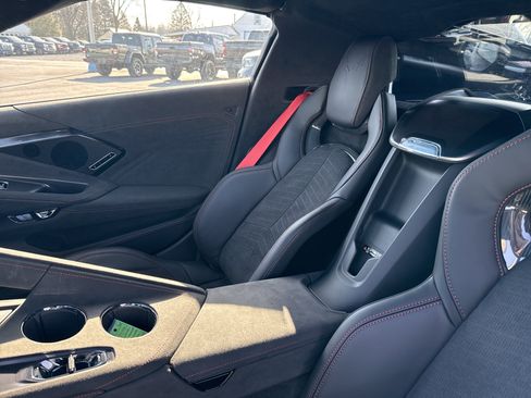 New 2026 Chevrolet Corvette Z06 w/ Z07 Performance Package image 12