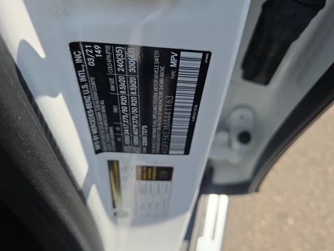 Used 2021 Mercedes-Benz GLS 450 4MATIC image 39