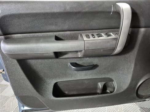 Used 2007 Chevrolet Silverado 1500 LT w/ 1LT Convenience Package image 13