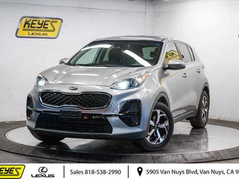Used 2022 Kia Sportage LX image 1