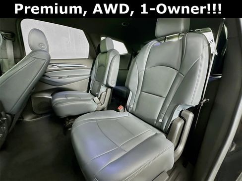 Used 2024 Buick Enclave Premium image 26