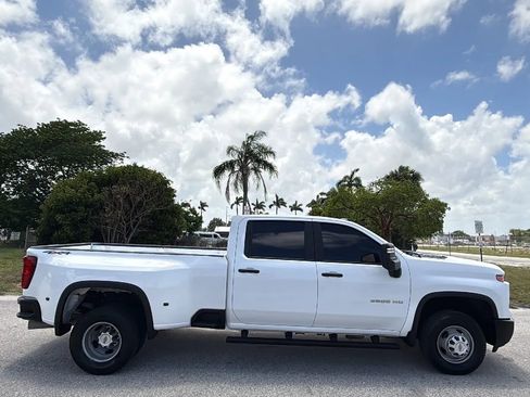 Used 2024 Chevrolet Silverado 3500 W/T w/ WT Convenience Package AWD/4WD image 6