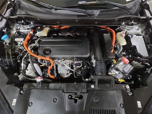 Used 2024 Honda CR-V Sport Touring image 47