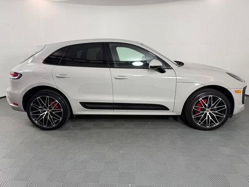 Certified 2023 Porsche Macan S AWD/4WD image 8