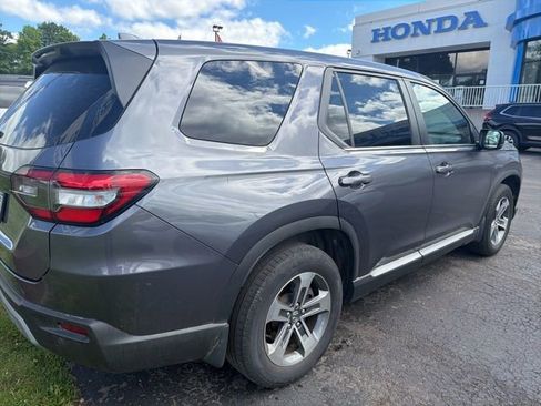 Used 2024 Honda Pilot EX-L image 4