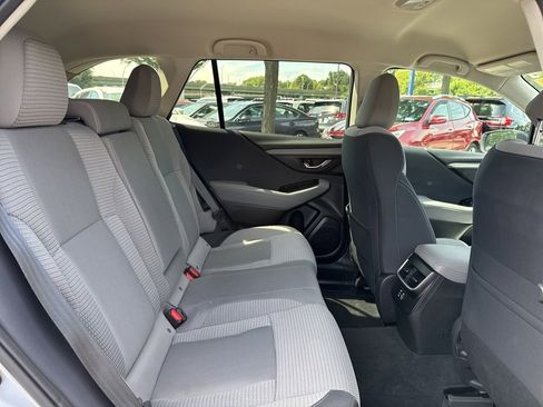 Used 2023 Subaru Outback Premium image 25