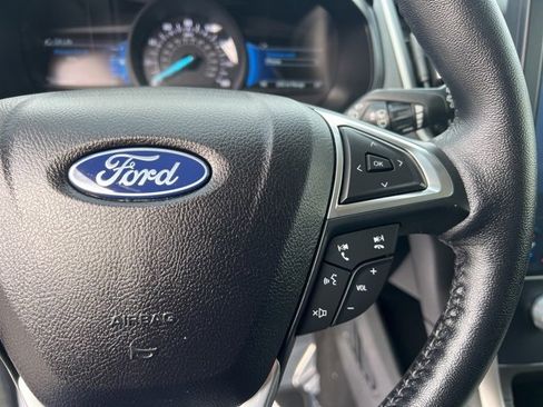 Used 2023 Ford Edge SEL image 28