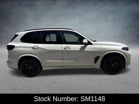 New 2026 BMW X5 xDrive40i w/ M Sport Package AWD/4WD image 6