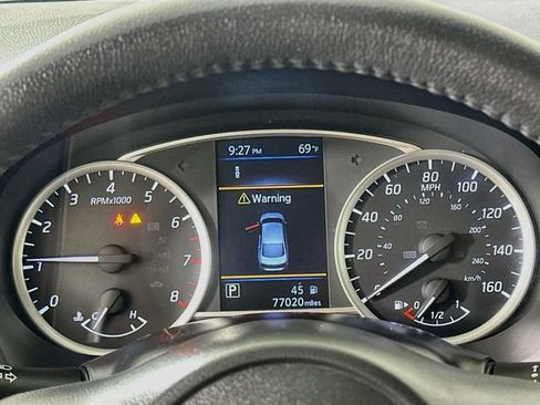 Used 2019 Nissan Sentra SR FWD image 5