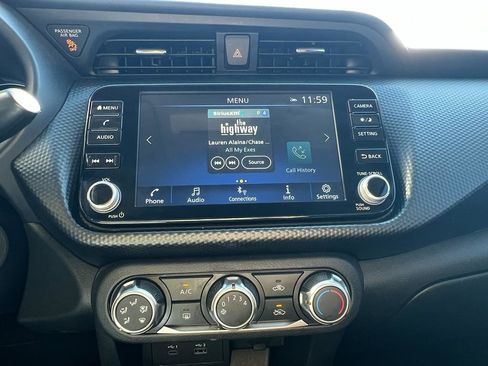 Used 2024 Nissan Kicks SV w/ Interior Electronics Package image 38