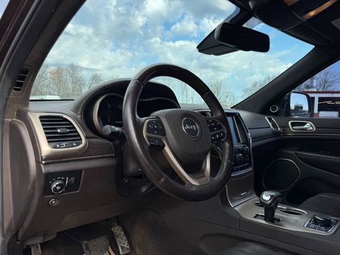 Used 2014 Jeep Grand Cherokee Summit AWD/4WD image 14
