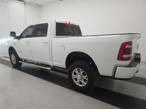 Used 2023 RAM 2500 Laramie AWD/4WD image 4