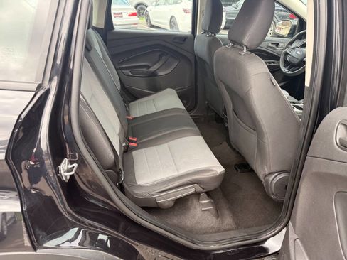 Used 2019 Ford Escape S FWD image 27
