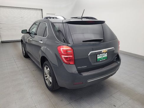 Used 2017 Chevrolet Equinox Premier w/ Enhanced Convenience Package FWD image 5