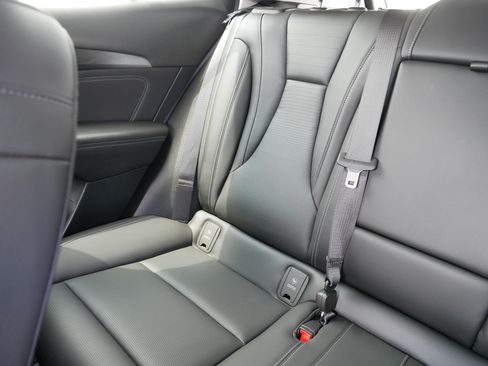 Used 2025 Buick Envision Preferred AWD/4WD image 12