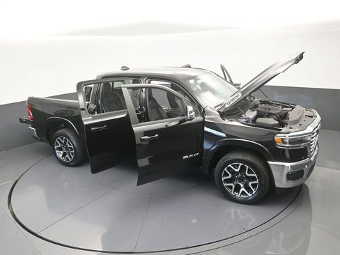 Used 2026 RAM 1500 Laramie AWD/4WD image 67