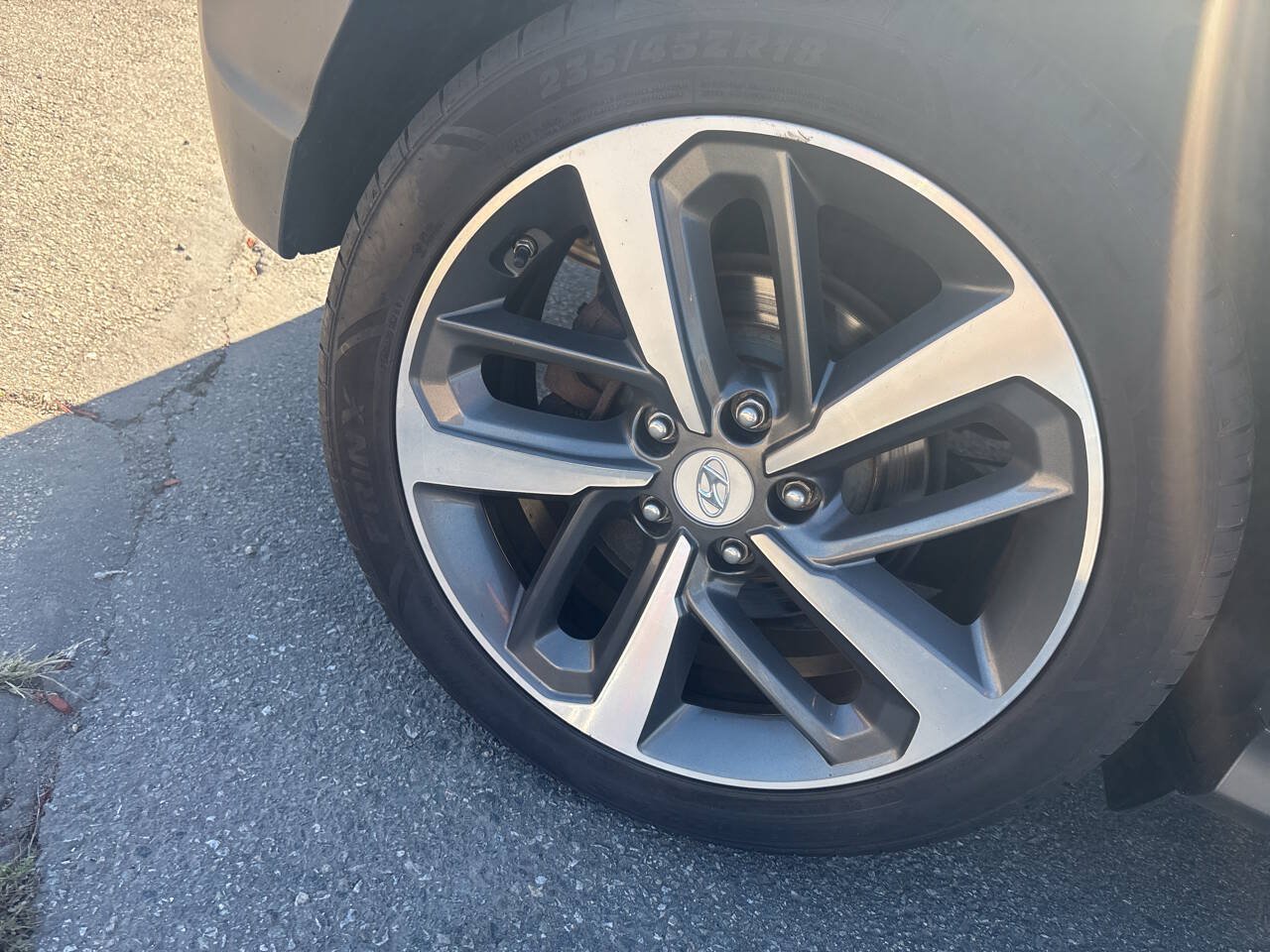Used 2019 Hyundai Kona Limited AWD/4WD image 12