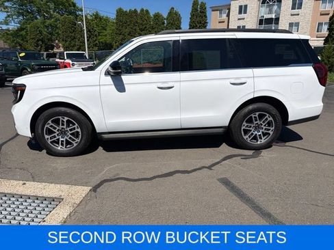 Used 2025 Ford Expedition Active AWD/4WD image 4