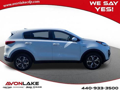 Used 2021 Kia Sportage LX image 7
