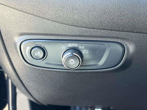 Certified 2024 Chevrolet Equinox LT FWD image 27