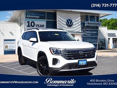 Certified 2025 Volkswagen Atlas SE
