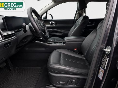 Used 2024 Kia Sorento EX FWD image 10