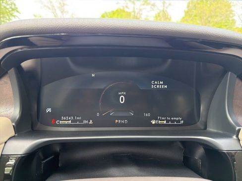 Used 2023 Lincoln Aviator Reserve w/ Equipment Group 201A image 15