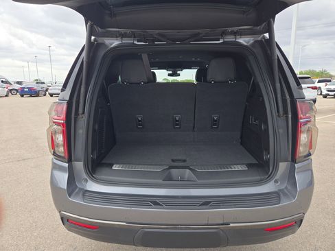 Used 2022 Chevrolet Tahoe RST w/ Luxury Package image 21