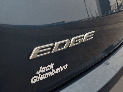 Used 2019 Ford Edge SEL w/ Equipment Group 201A image 31