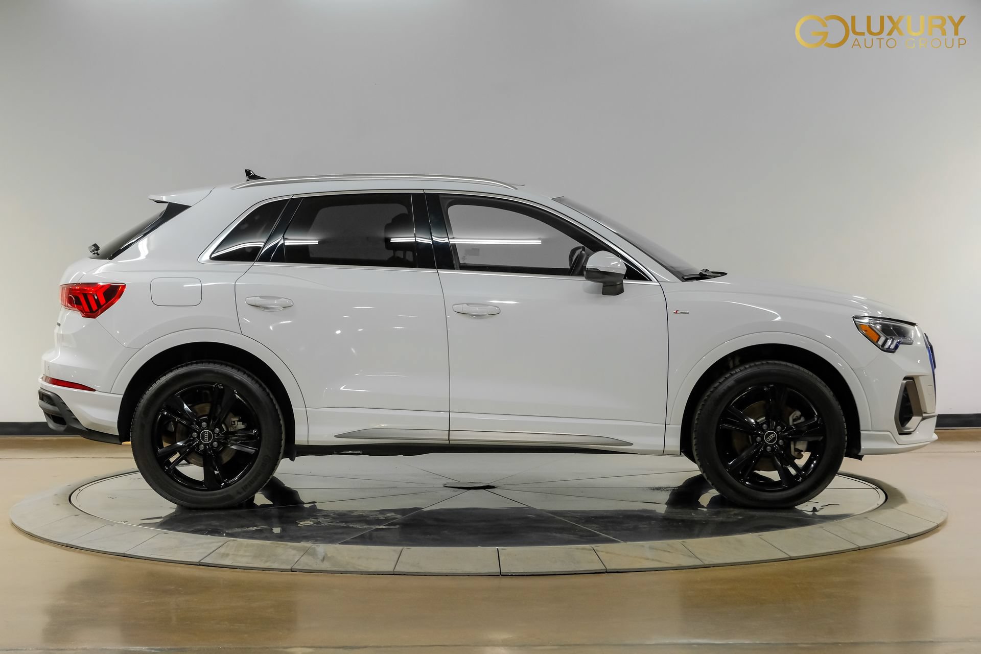 Used 2024 Audi Q3 2.0T Premium AWD/4WD image 9