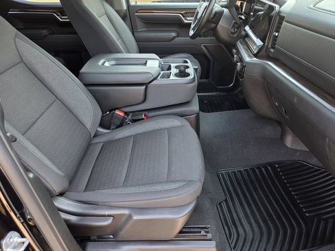 Used 2026 Chevrolet Silverado 1500 RST RWD image 12
