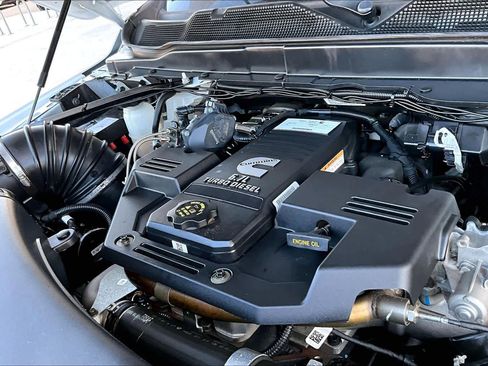 Used 2021 RAM 2500 Laramie image 31